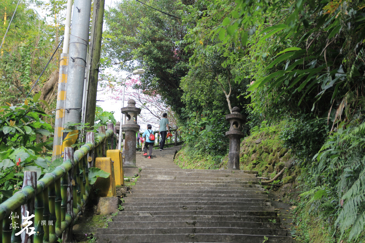 台北「景美仙跡岩步道」－眺望台北與新店的短程親山步道