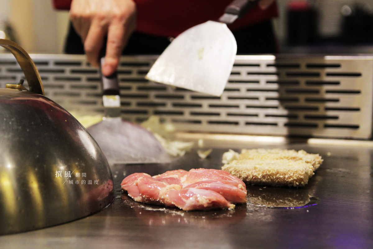 拾捌創意鐵板料理-環境-肉類料理過程