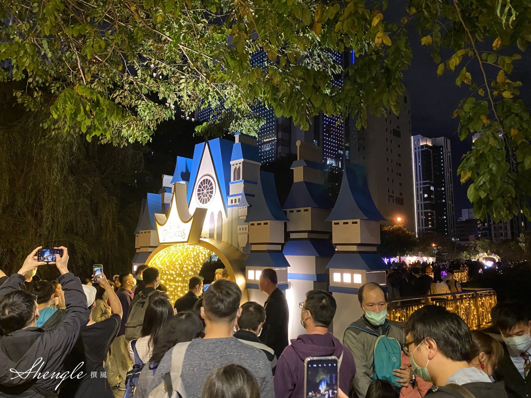 板橋「新北耶誕城」－迪士尼歡樂夜，嗨翻板橋到跨年！