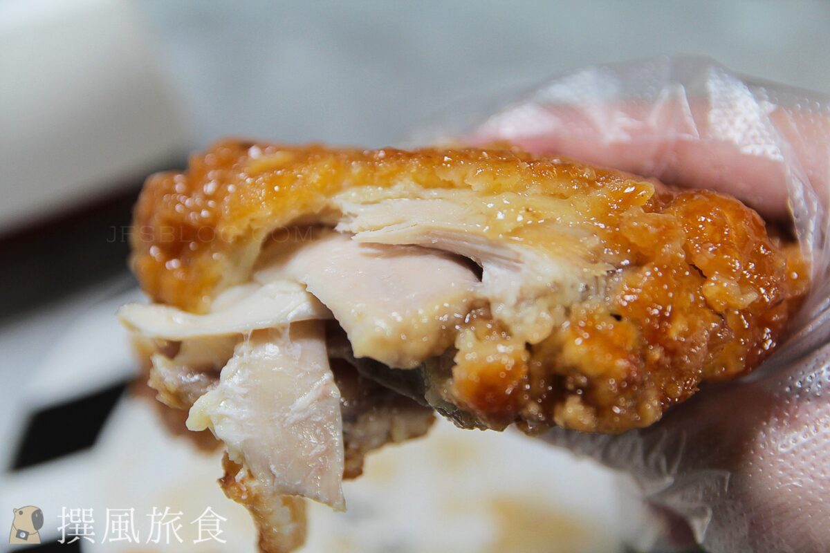 蜂蜜洋釀韓風炸雞腿，咬下的肉質與肉汁就是吃炸雞最最引之處